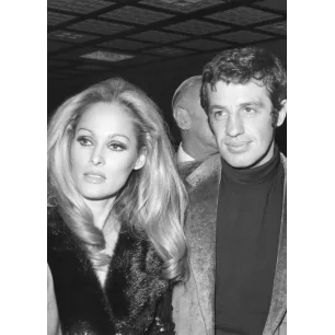BELMONDO URSULA ANDRESS