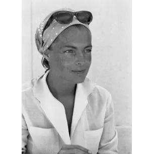 ROMY PORTRAIT