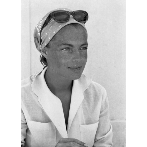 ROMY PORTRAIT